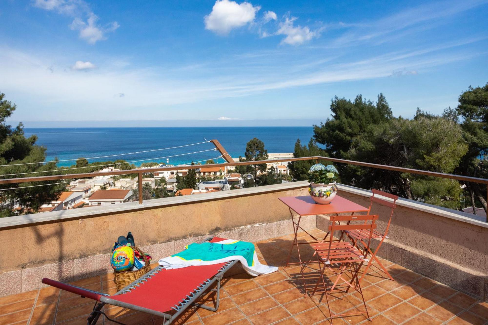 Villa Nel Verde Sul Mare, Mondello, Palermo Exterior photo